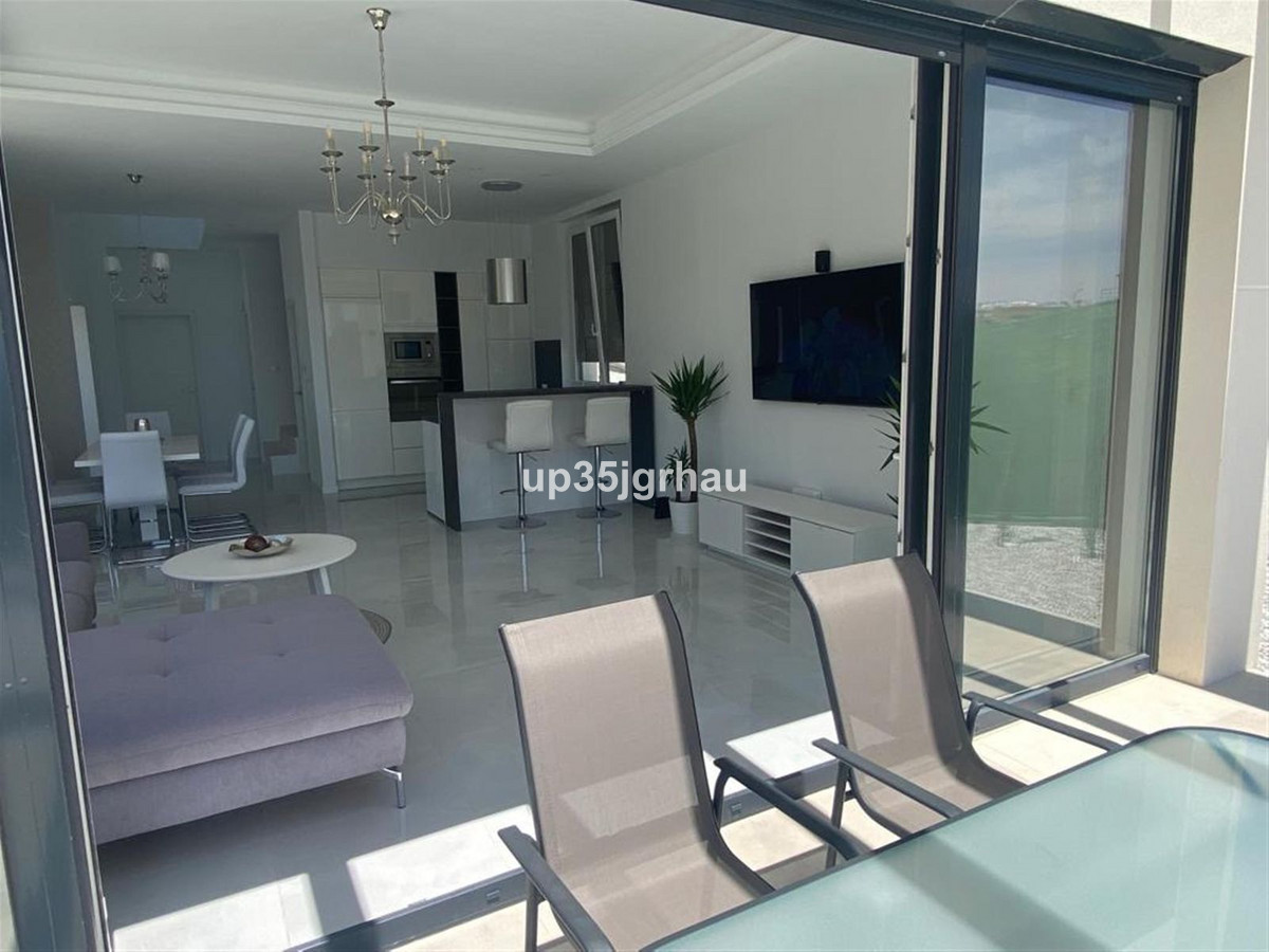 Se vende Terreno Urbano  en Costa Del Sol, Cadiz, España