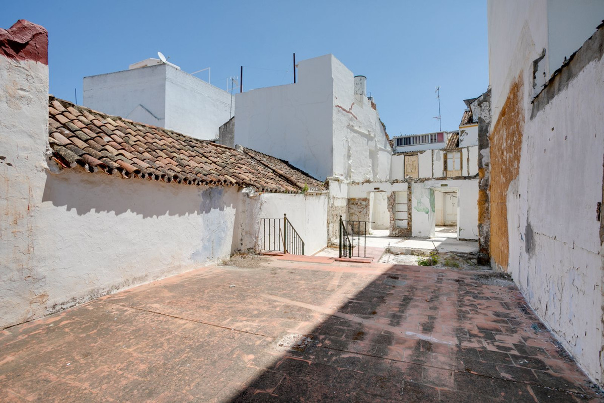Plots for sale in Estepona Costa Del Sol, Málaga, Spain