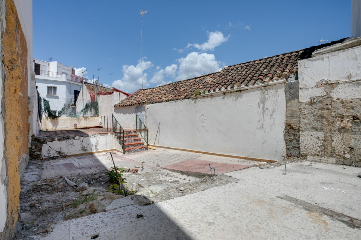 Plots for sale in Estepona Costa Del Sol, Málaga, Spain