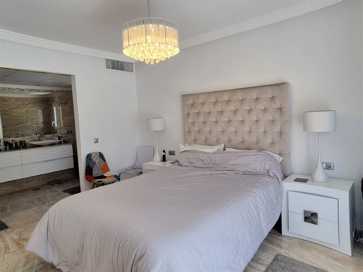 5 Bed Townhouse for sale in Elviria Costa Del Sol, Málaga, Spain