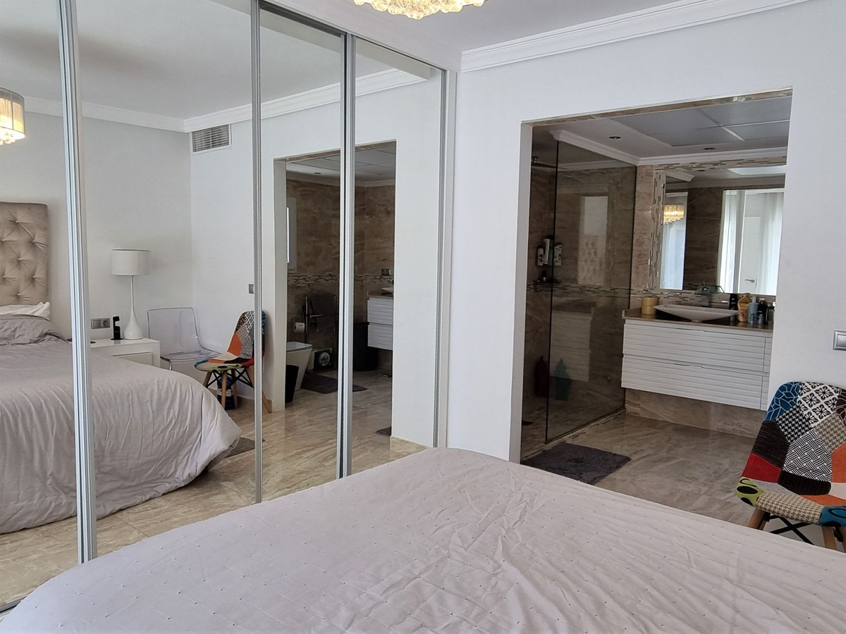 5 Bed Townhouse for sale in Elviria Costa Del Sol, Málaga, Spain