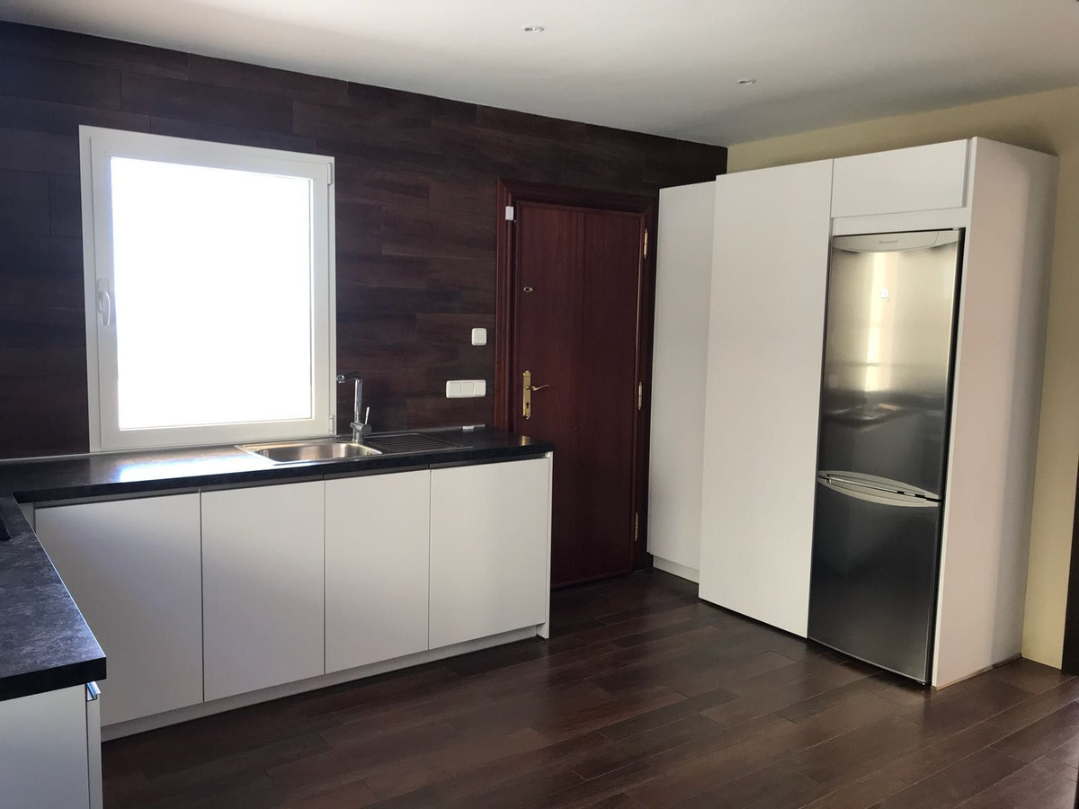 4 Bed Townhouse for sale in Benalmadena Costa Del Sol, Málaga, Spain