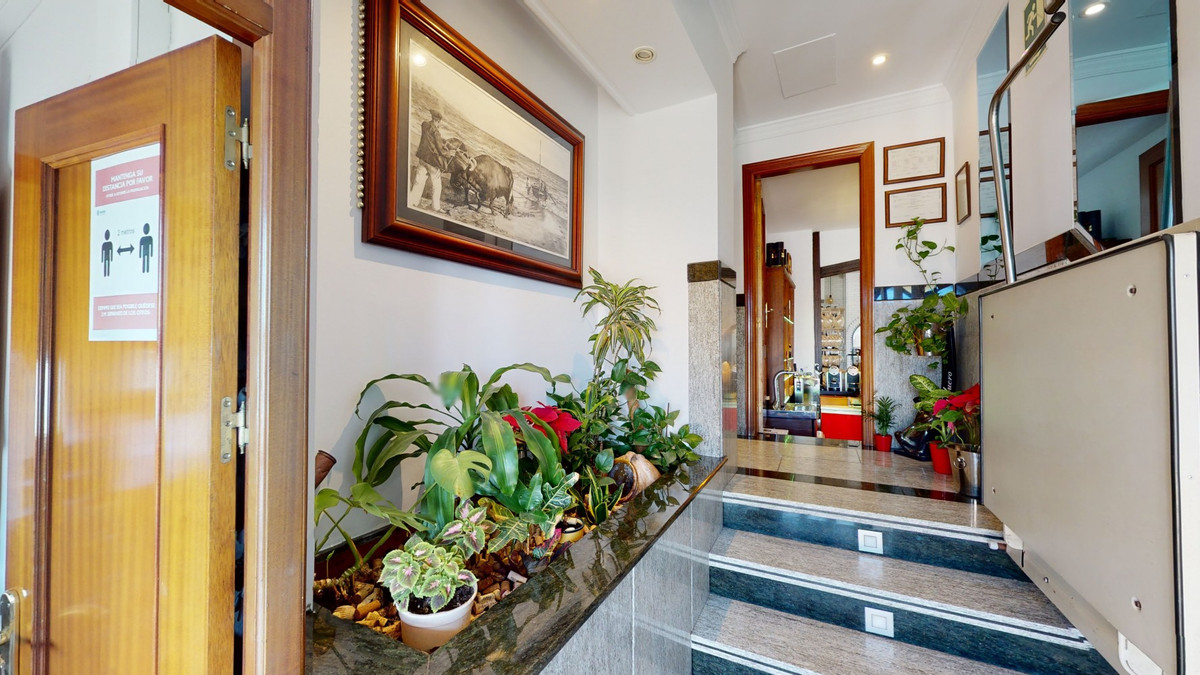 13 Bed Townhouse for sale in Caleta De Vélez Costa Del Sol East, Málaga, Spain