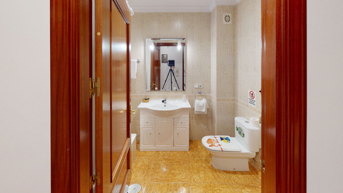 13 Bed Townhouse for sale in Caleta De Vélez Costa Del Sol East, Málaga, Spain