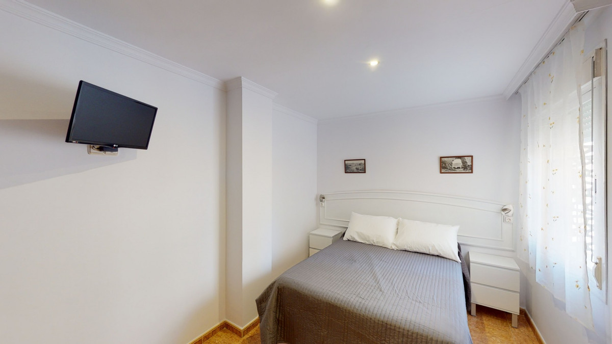 13 Bed Townhouse for sale in Caleta De Vélez Costa Del Sol East, Málaga, Spain