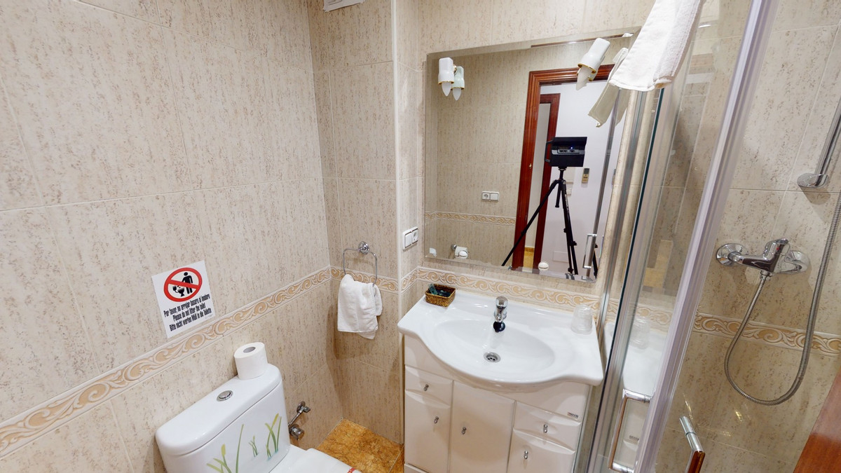 13 Bed Townhouse for sale in Caleta De Vélez Costa Del Sol East, Málaga, Spain