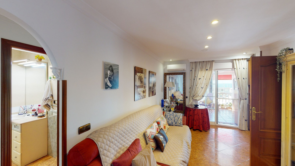 13 Bed Townhouse for sale in Caleta De Vélez Costa Del Sol East, Málaga, Spain