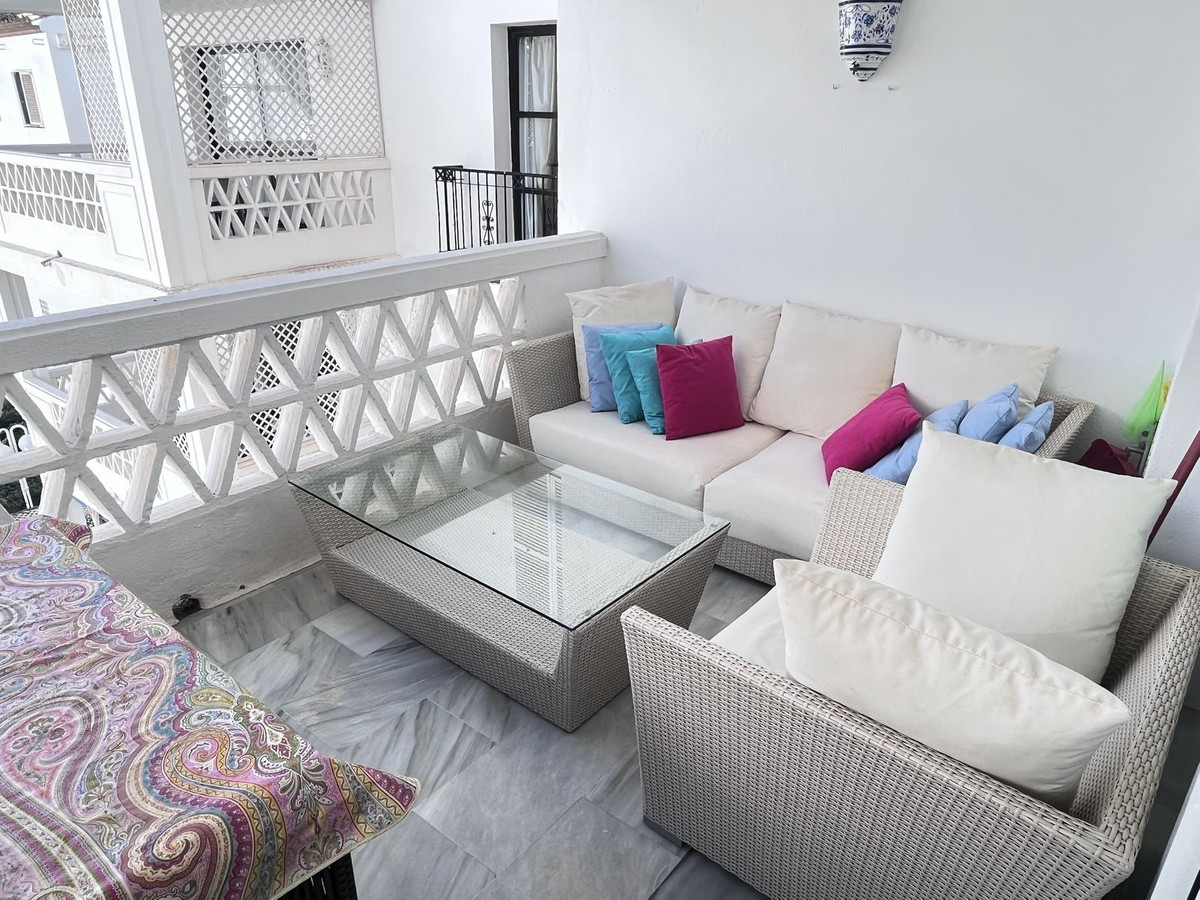 2 Bed Apartment for sale in Puerto Banús Costa Del Sol, Málaga, Spain
