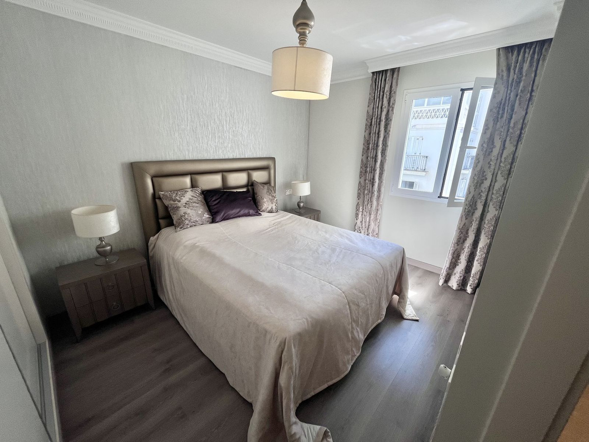 2 Bed Apartment for sale in Puerto Banús Costa Del Sol, Málaga, Spain
