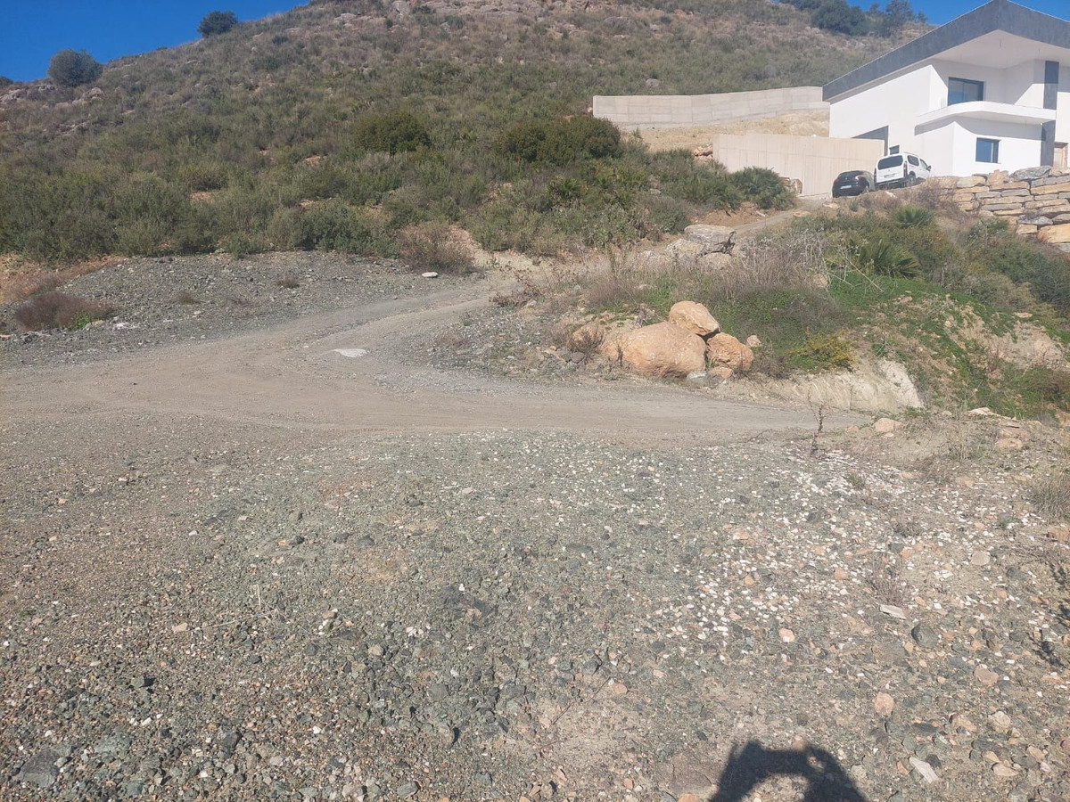 Se vende Terreno Urbano  en Costa Del Sol, Málaga, España