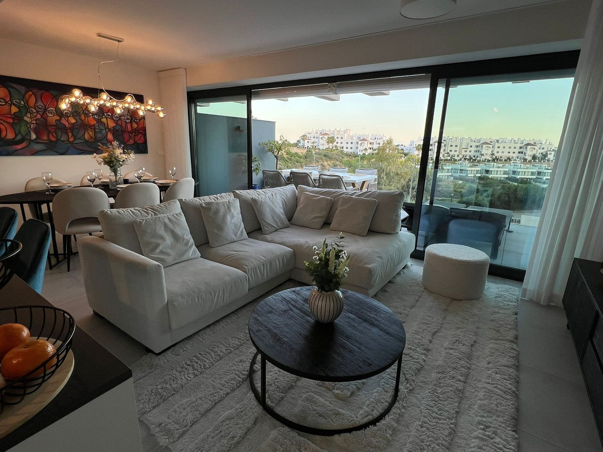 Se vende Apartamento Planta Media de 3 dormitorios en Costa Del Sol, Málaga, España