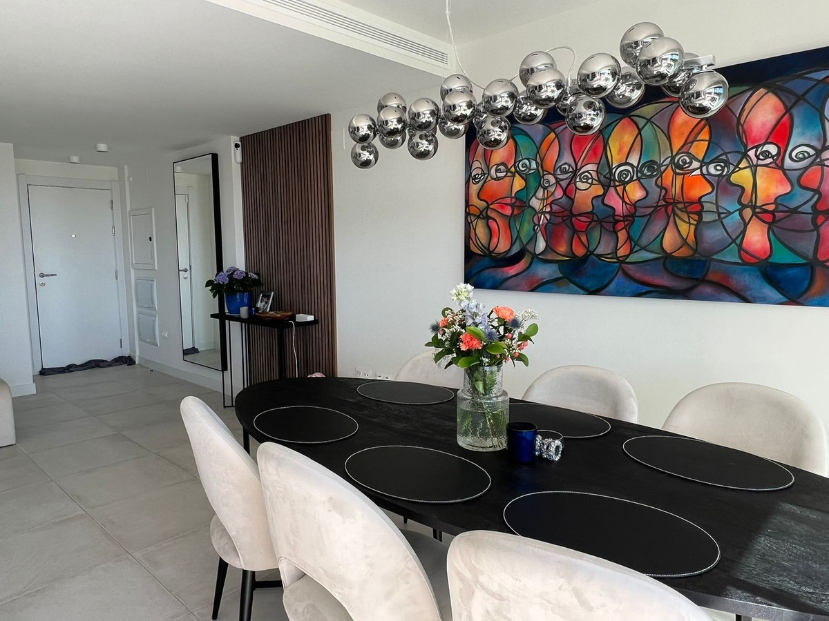 Se vende Apartamento Planta Media de 3 dormitorios en Costa Del Sol, Málaga, España