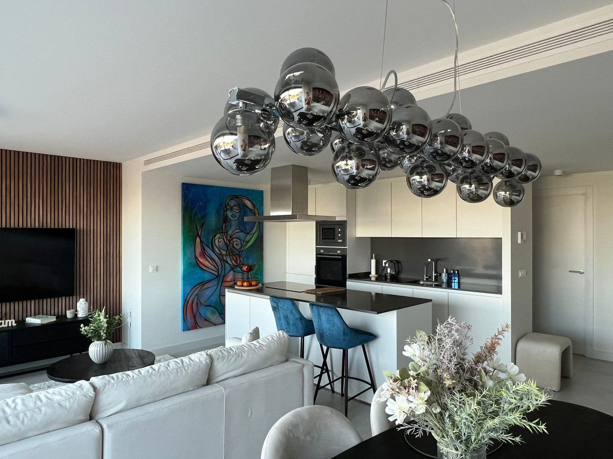 Se vende Apartamento Planta Media de 3 dormitorios en Costa Del Sol, Málaga, España