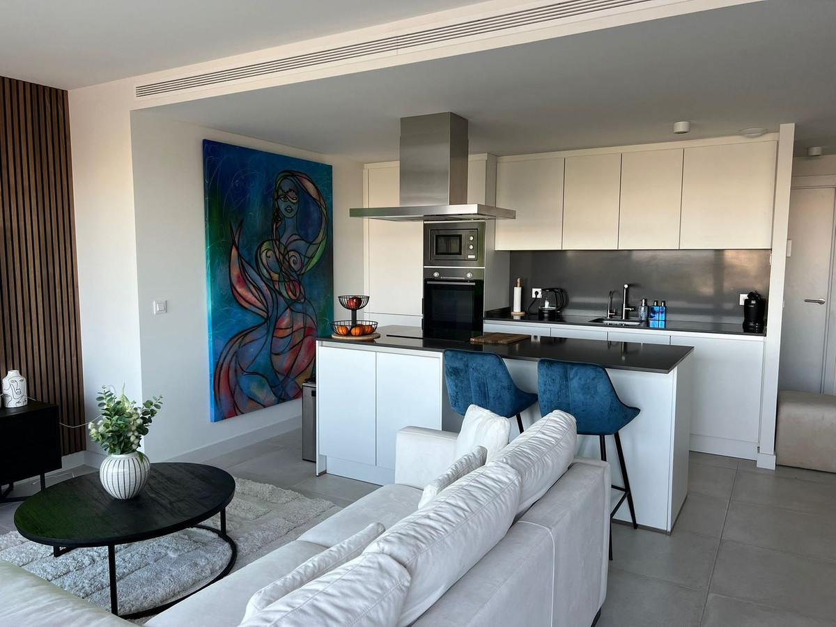 Se vende Apartamento Planta Media de 3 dormitorios en Costa Del Sol, Málaga, España
