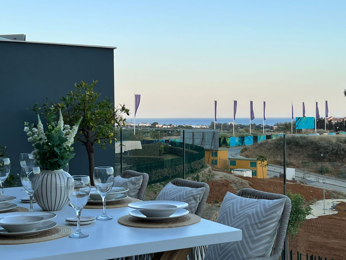 Se vende Apartamento Planta Media de 3 dormitorios en Costa Del Sol, Málaga, España