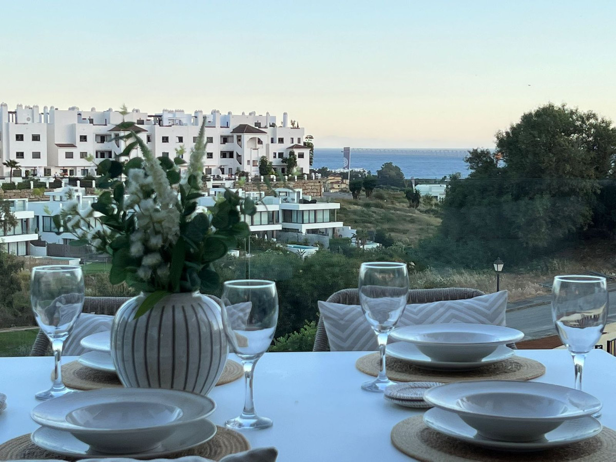 Se vende Apartamento Planta Media de 3 dormitorios en Costa Del Sol, Málaga, España