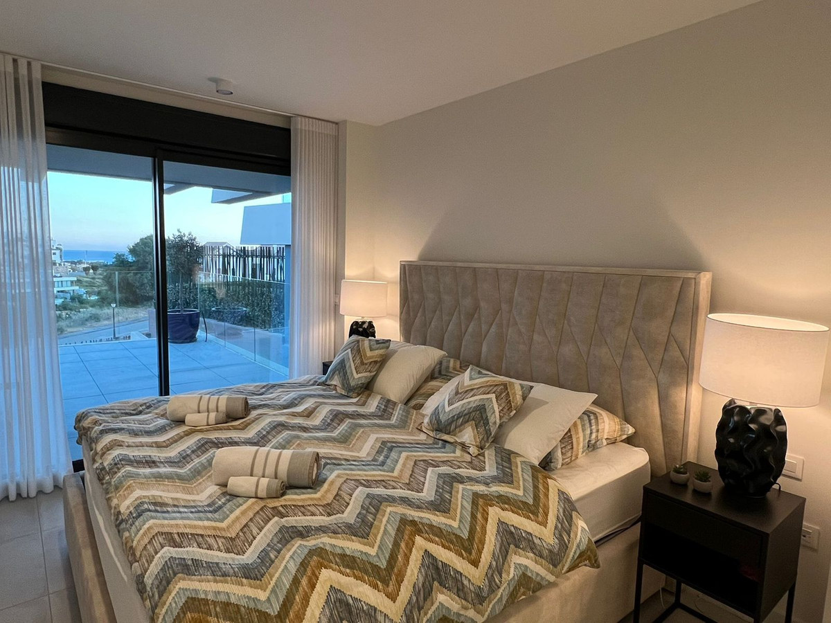 Se vende Apartamento Planta Media de 3 dormitorios en Costa Del Sol, Málaga, España