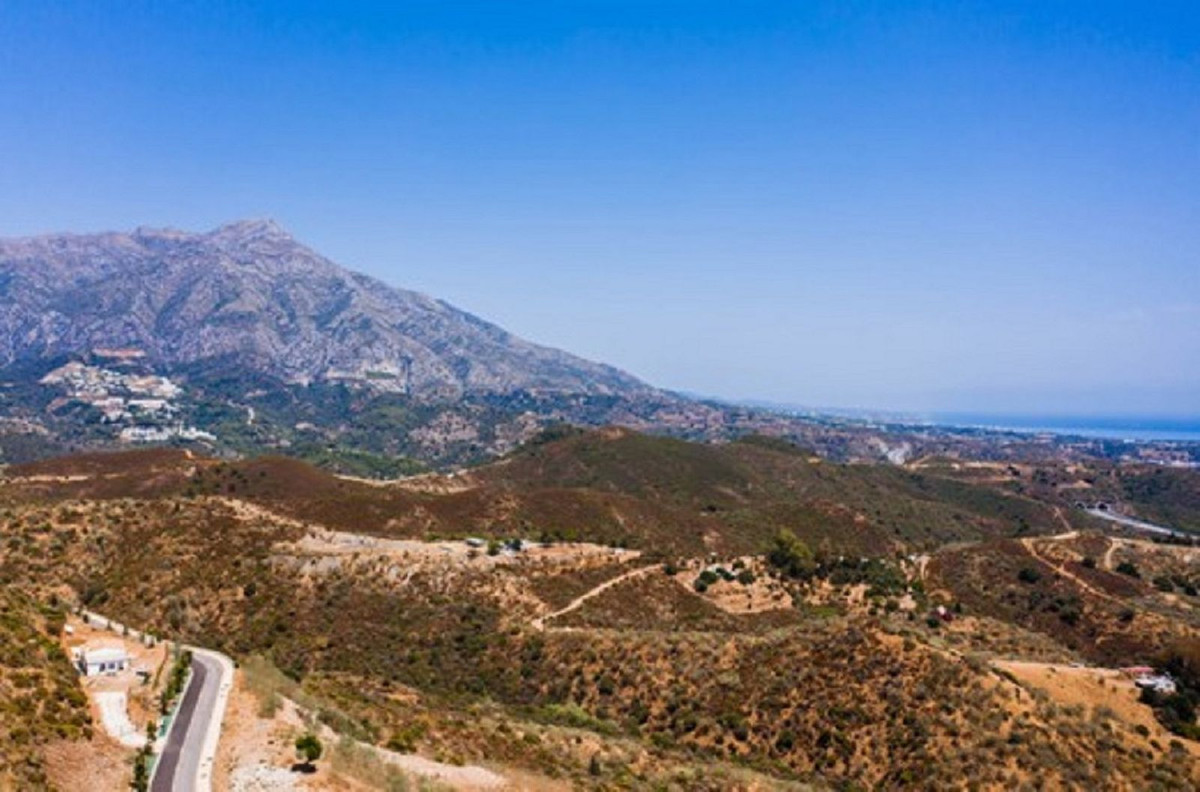 Se vende Terreno Urbano  en Costa Del Sol, Málaga, España