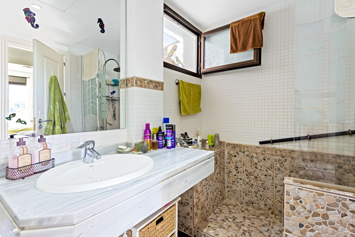 3 Bed Apartment for sale in Casares Playa Costa Del Sol, Málaga, Spain