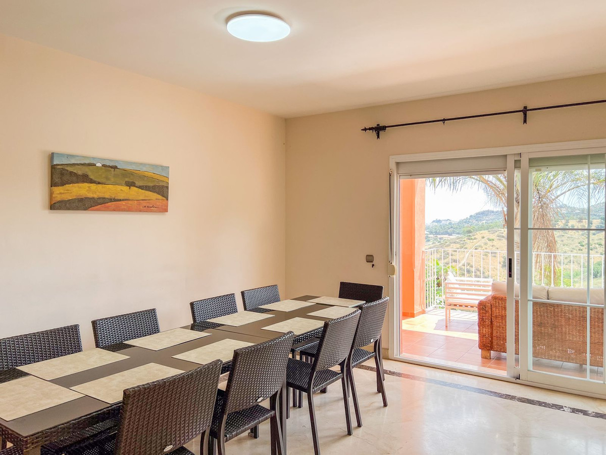 4 Bed Townhouse for sale in Cerros Del Aguila Costa Del Sol, Málaga, Spain