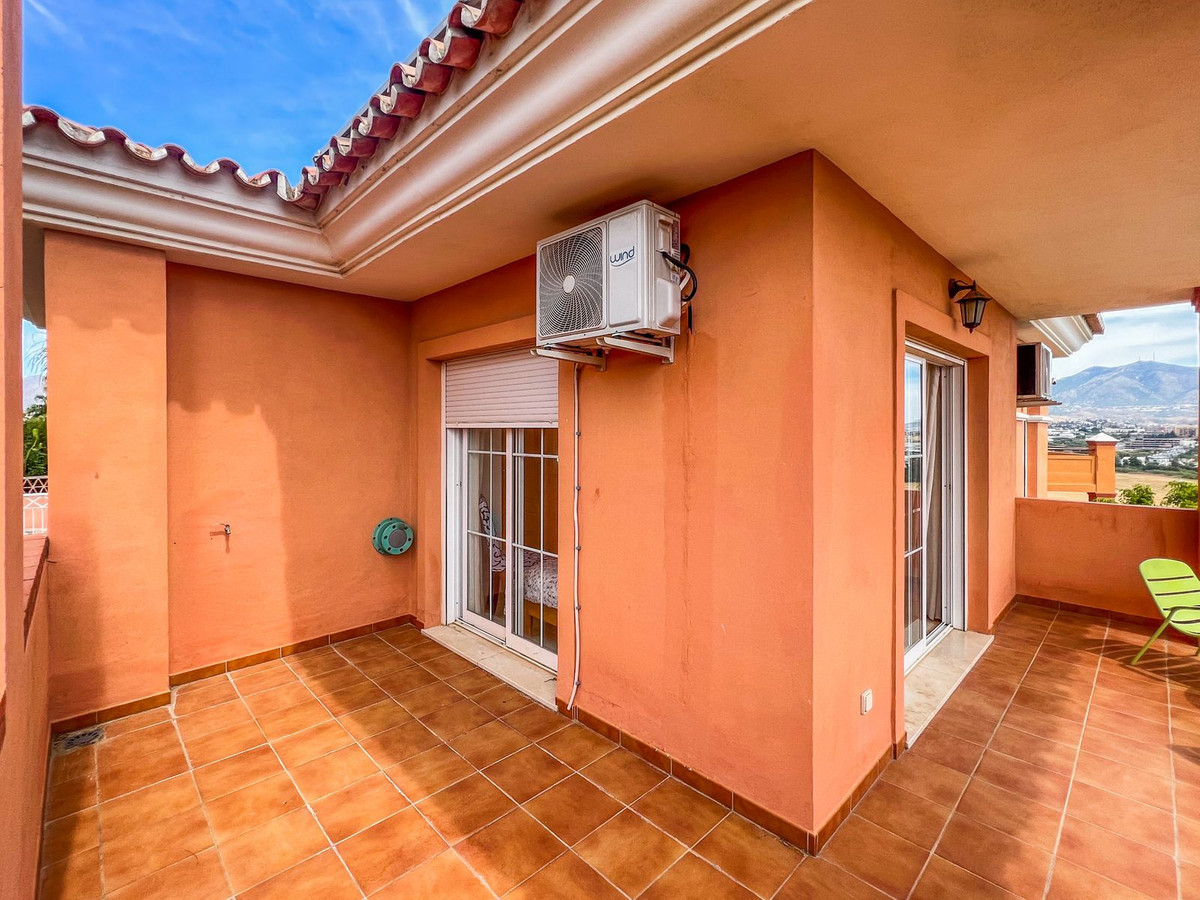 4 Bed Townhouse for sale in Cerros Del Aguila Costa Del Sol, Málaga, Spain