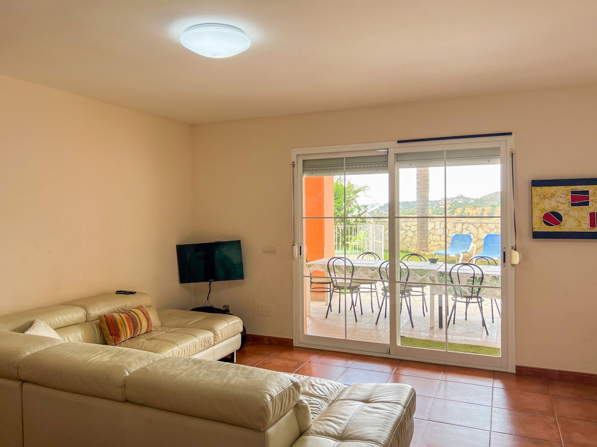 4 Bed Townhouse for sale in Cerros Del Aguila Costa Del Sol, Málaga, Spain