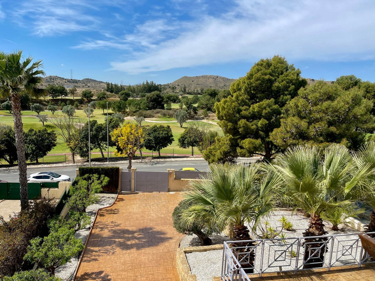 6 Bed Townhouse for sale in Monforte Del Cid Costa Blanca, Alicante, Spain
