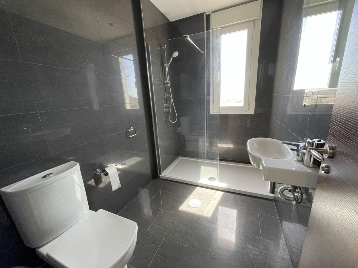 6 Bed Townhouse for sale in Monforte Del Cid Costa Blanca, Alicante, Spain