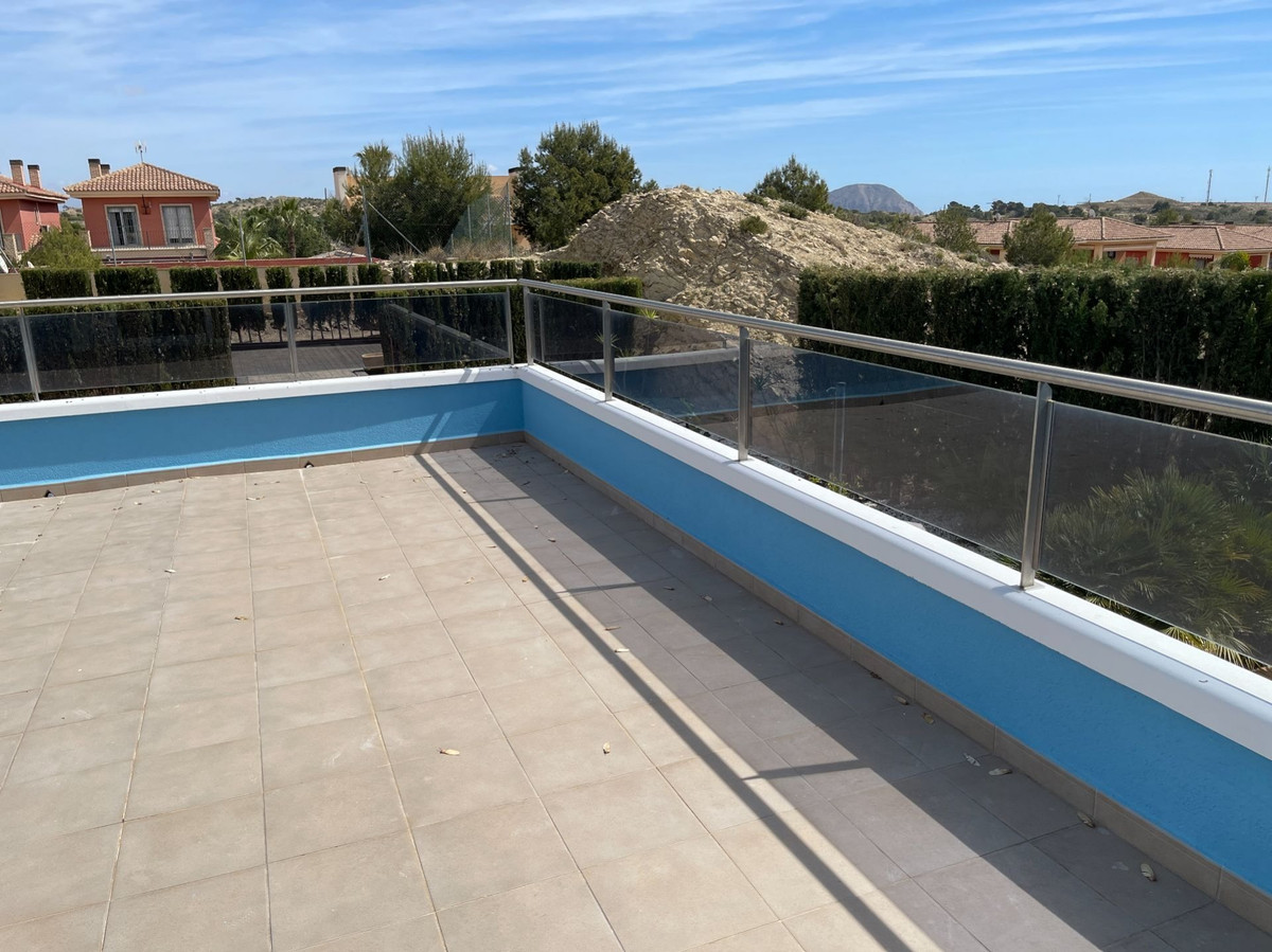 6 Bed Townhouse for sale in Monforte Del Cid Costa Blanca, Alicante, Spain