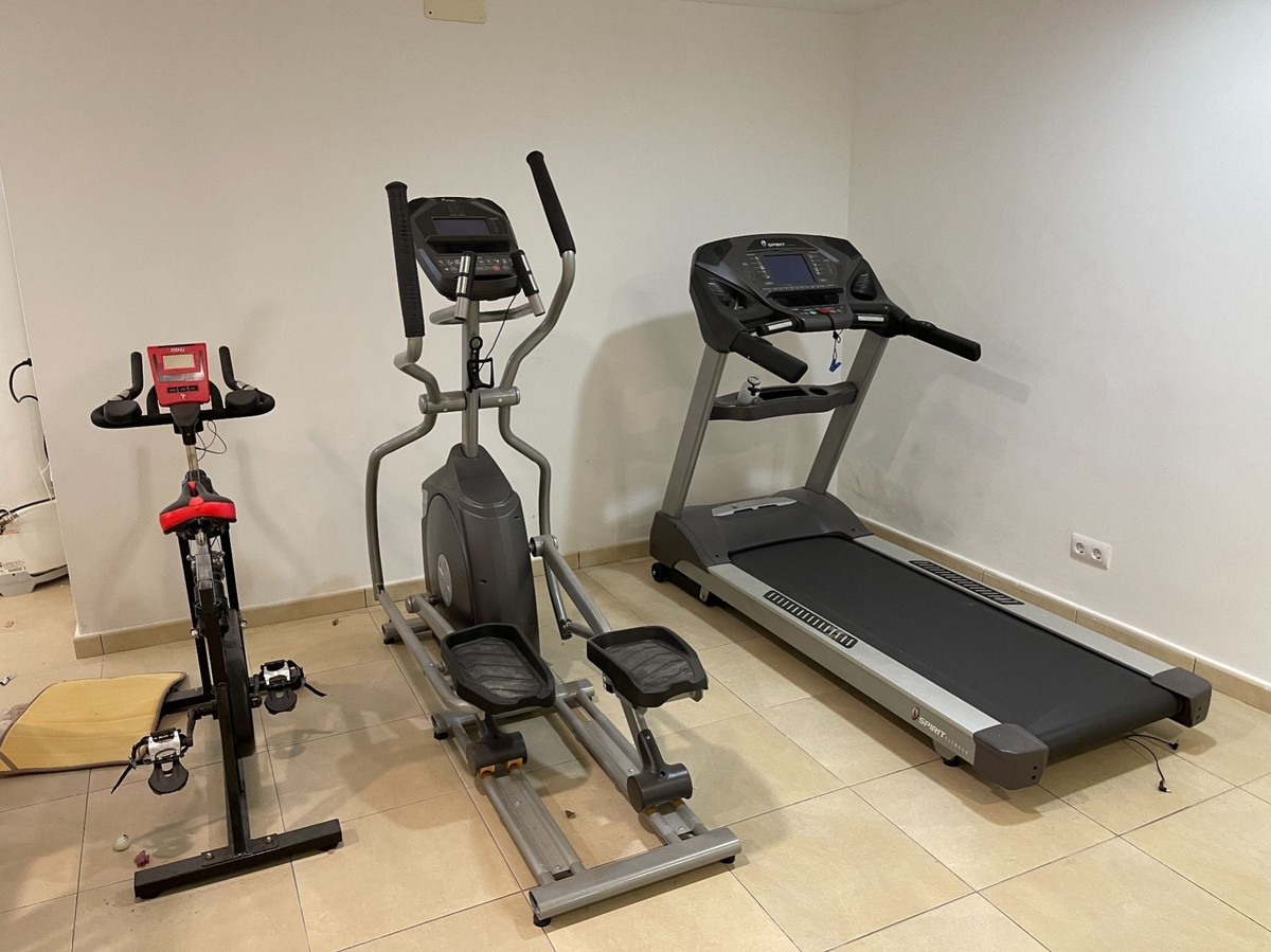 6 Bed Townhouse for sale in Monforte Del Cid Costa Blanca, Alicante, Spain
