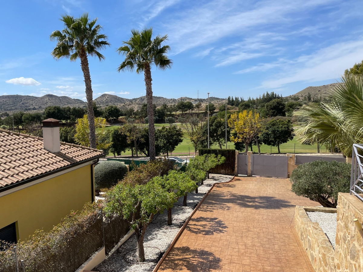 6 Bed Townhouse for sale in Monforte Del Cid Costa Blanca, Alicante, Spain