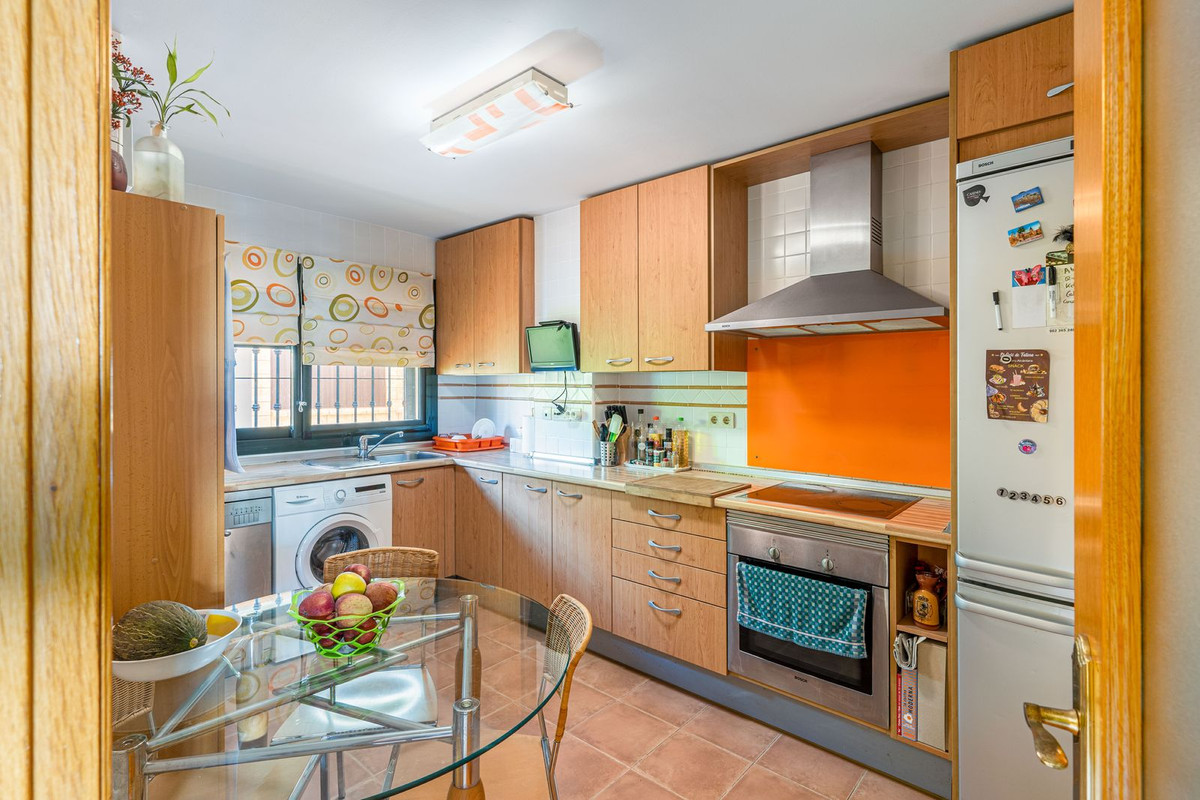 3 Bed Townhouse for sale in Cancelada Costa Del Sol, Málaga, Spain