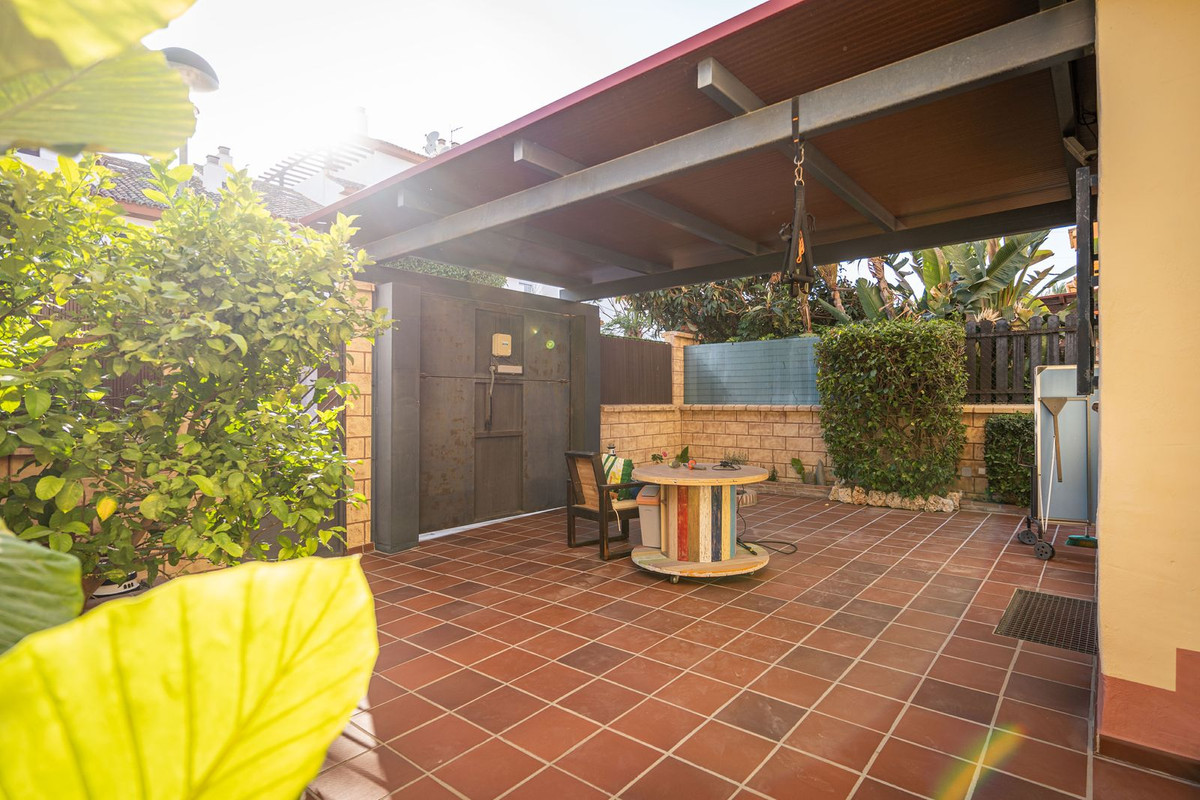 3 Bed Townhouse for sale in Cancelada Costa Del Sol, Málaga, Spain