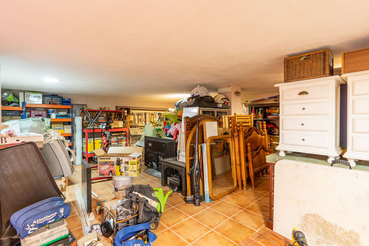 3 Bed Townhouse for sale in Cancelada Costa Del Sol, Málaga, Spain
