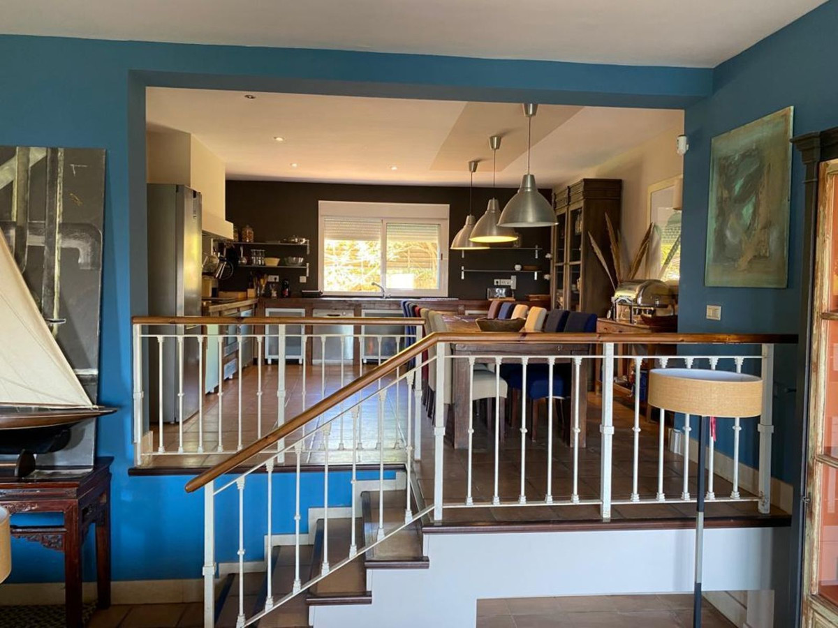 6 Bed Townhouse for sale in Manilva Costa Del Sol, Málaga, Spain