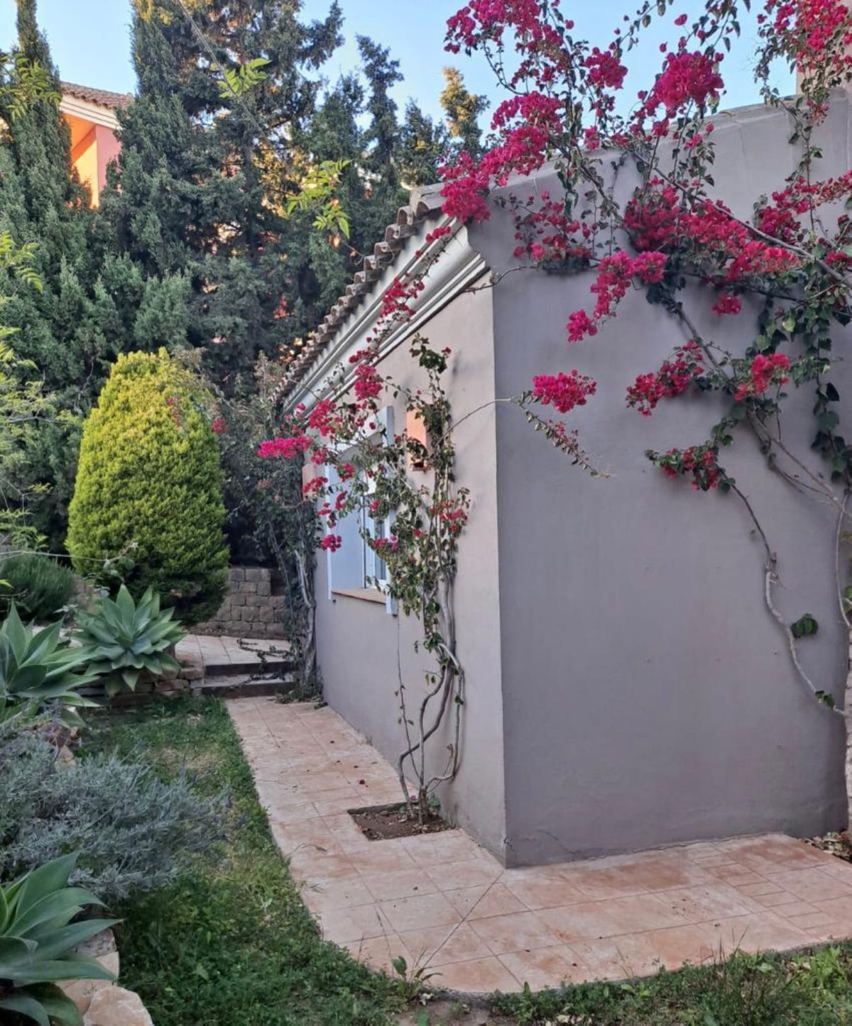 6 Bed Townhouse for sale in Manilva Costa Del Sol, Málaga, Spain