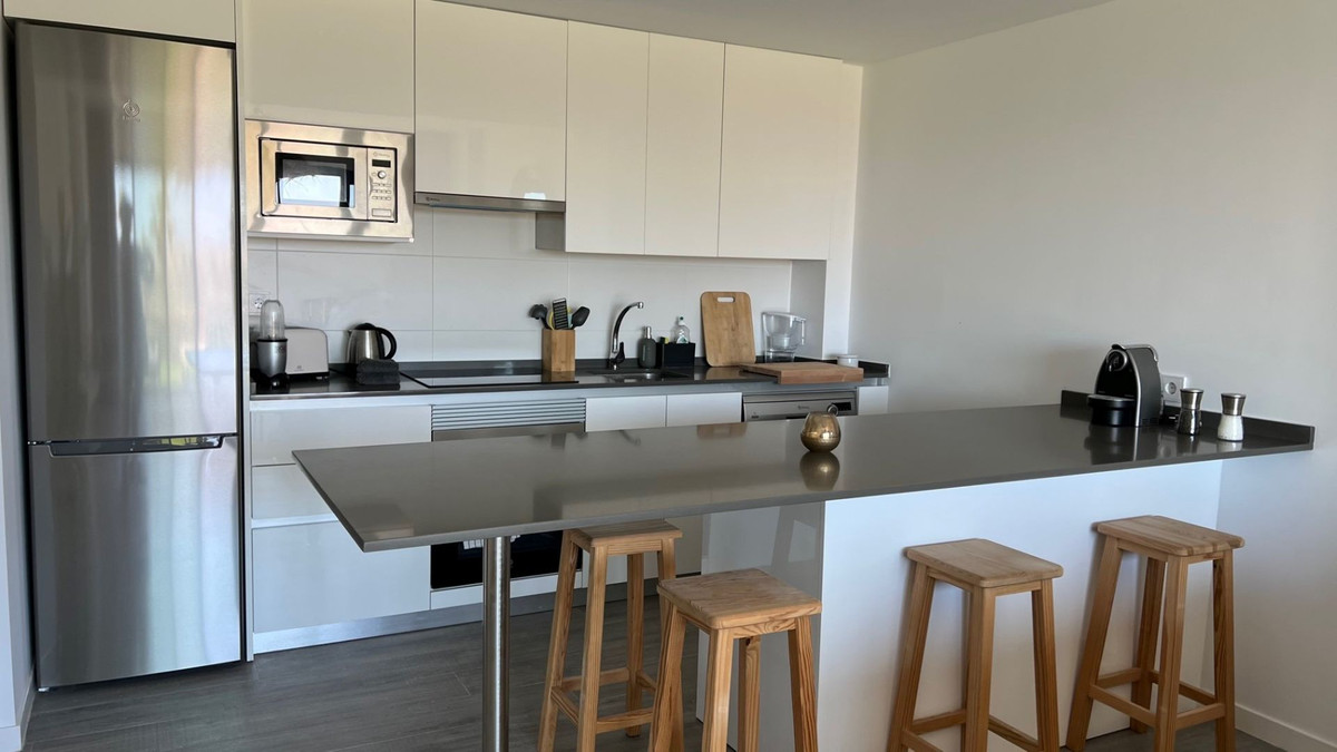 Se vende Apartamento Planta Media de 2 dormitorios en Costa Blanca, Alicante, España