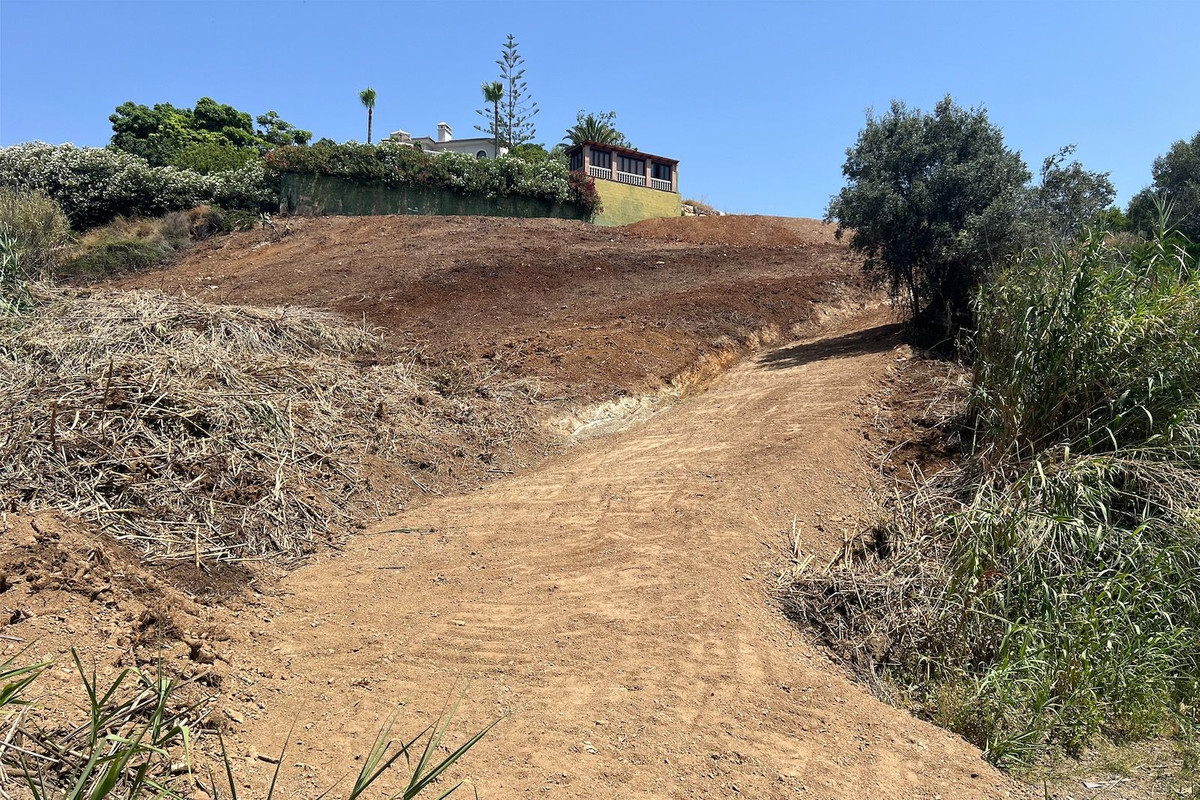 Se vende Terreno Rustico  en Costa Del Sol, Málaga, España