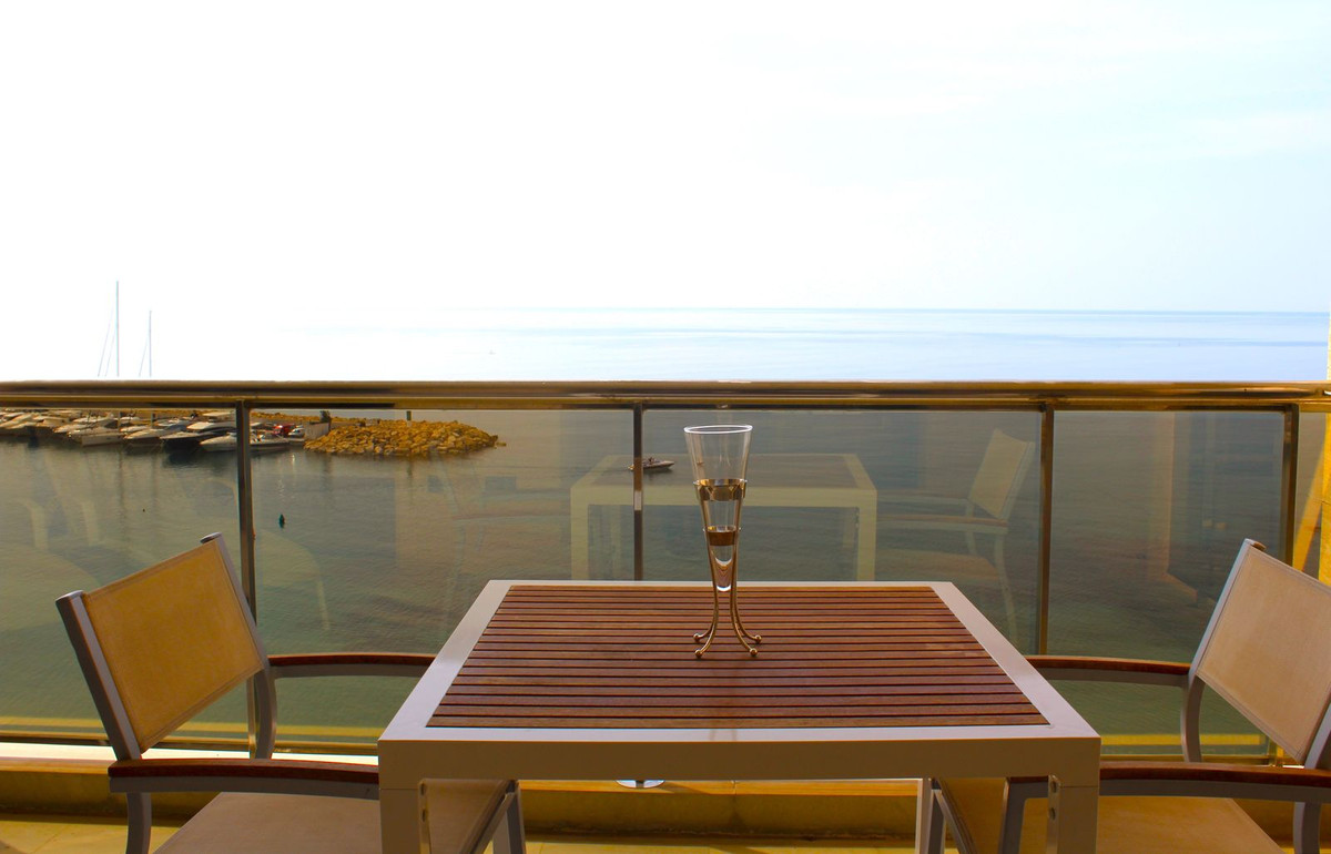 3 Bed Apartment for sale in Altea Costa Blanca, Alicante, Spain