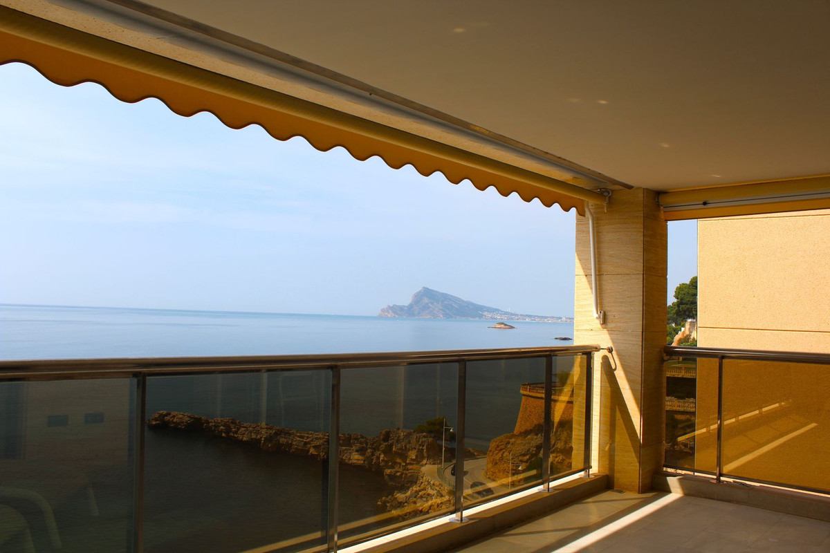 3 Bed Apartment for sale in Altea Costa Blanca, Alicante, Spain