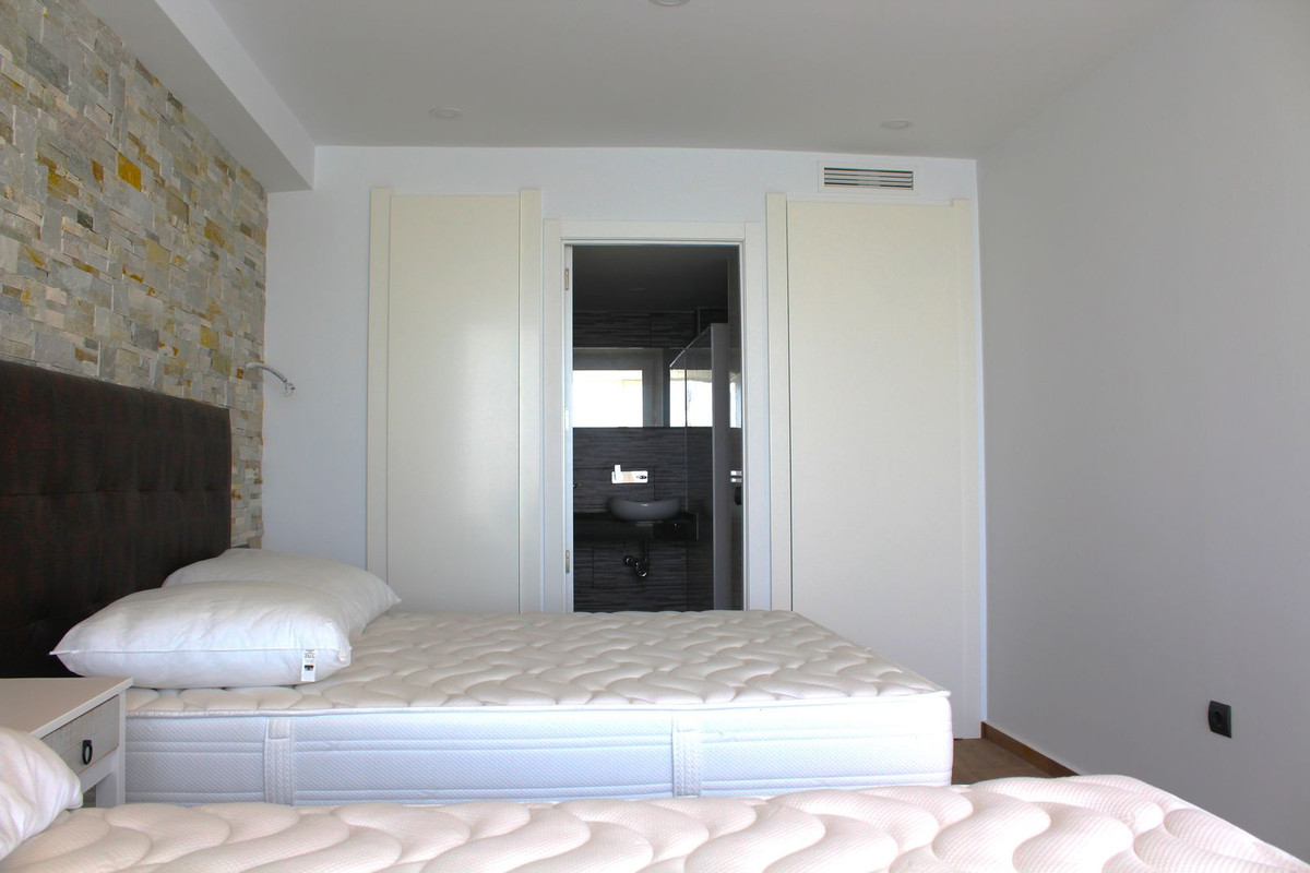 3 Bed Apartment for sale in Altea Costa Blanca, Alicante, Spain