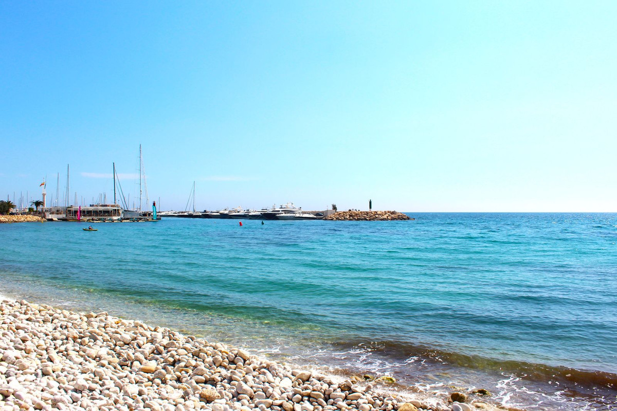 3 Bed Apartment for sale in Altea Costa Blanca, Alicante, Spain