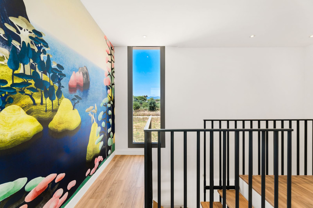 Se vende Villa - Chalet de 5 dormitorios en Costa Del Sol, Málaga, España