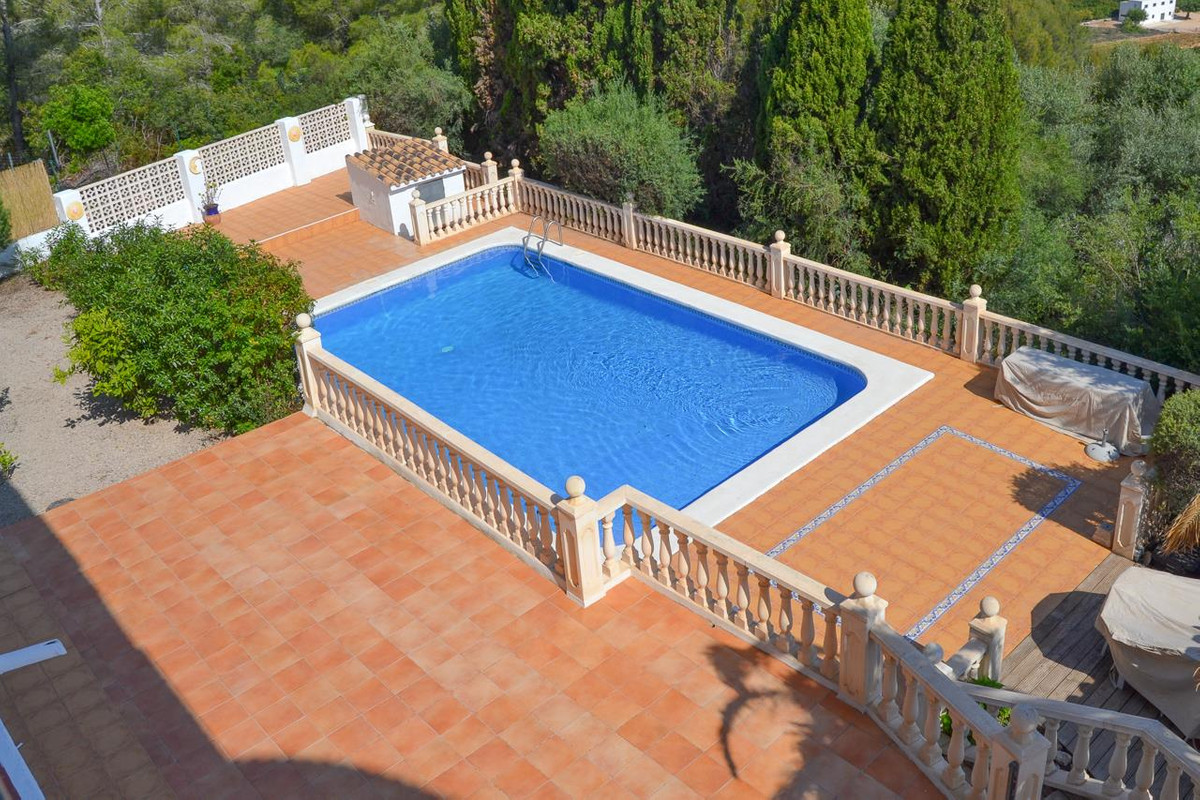 Se vende Villa - Chalet de 6 dormitorios en Costa Blanca, Alicante, España