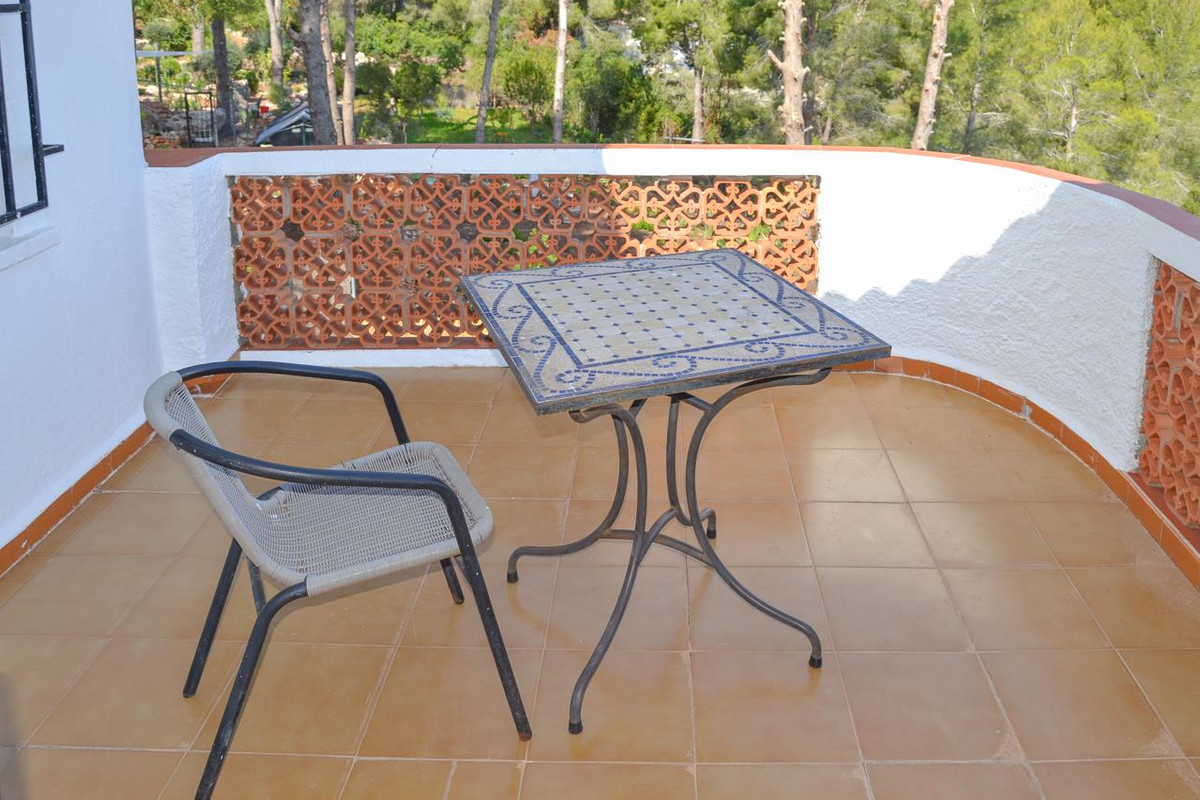 Se vende Villa - Chalet de 6 dormitorios en Costa Blanca, Alicante, España