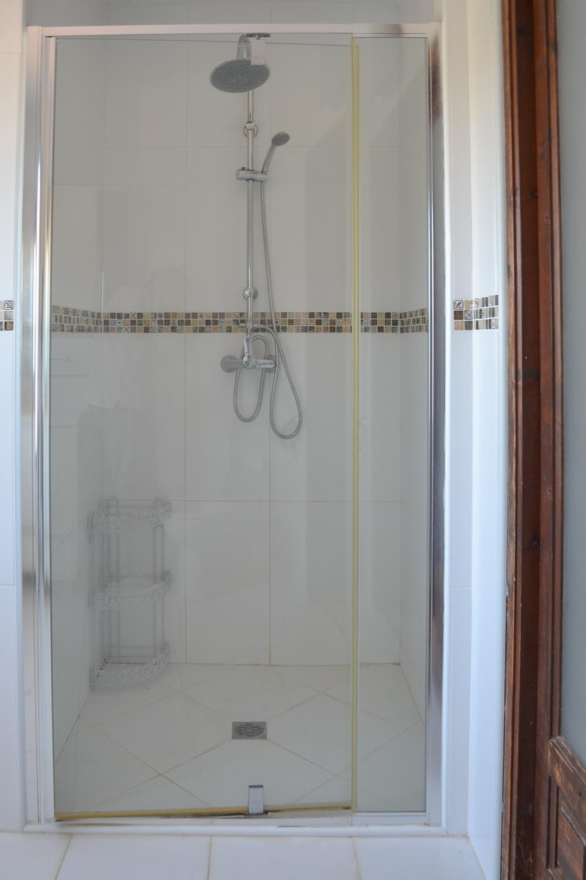 Se vende Villa - Chalet de 6 dormitorios en Costa Blanca, Alicante, España