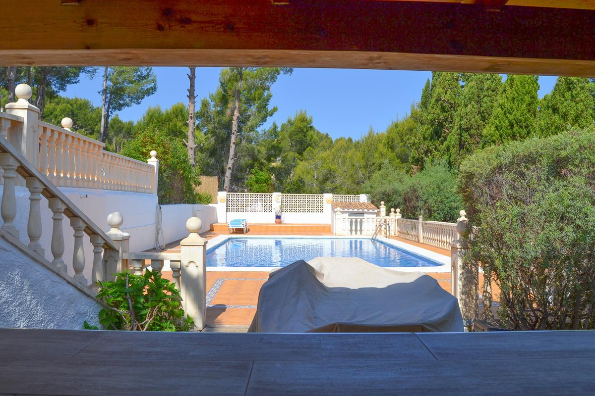 Se vende Villa - Chalet de 6 dormitorios en Costa Blanca, Alicante, España