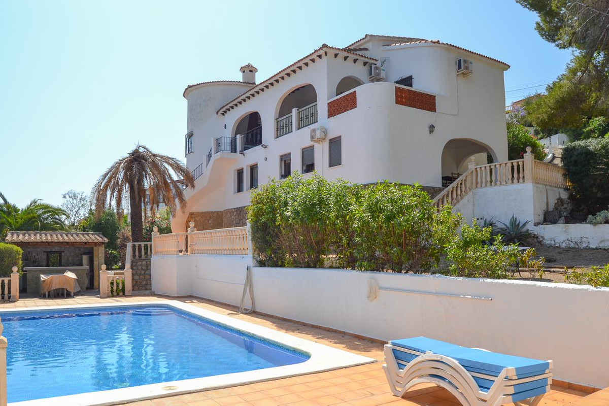 Se vende Villa - Chalet de 6 dormitorios en Costa Blanca, Alicante, España
