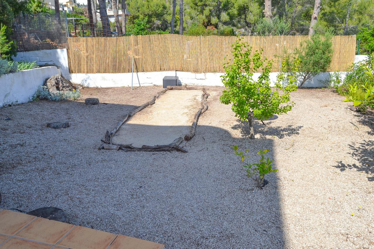 Se vende Villa - Chalet de 6 dormitorios en Costa Blanca, Alicante, España