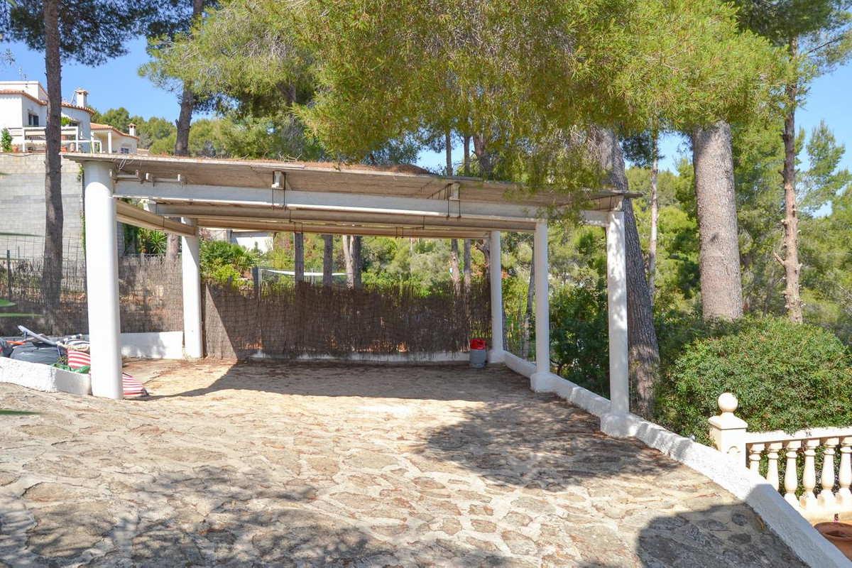 Se vende Villa - Chalet de 6 dormitorios en Costa Blanca, Alicante, España